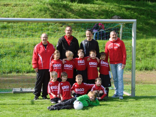 Neue Trikots für die G Jugend