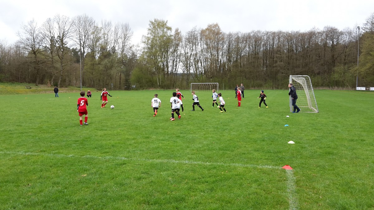 F2 mit Remis zum Saisonstart